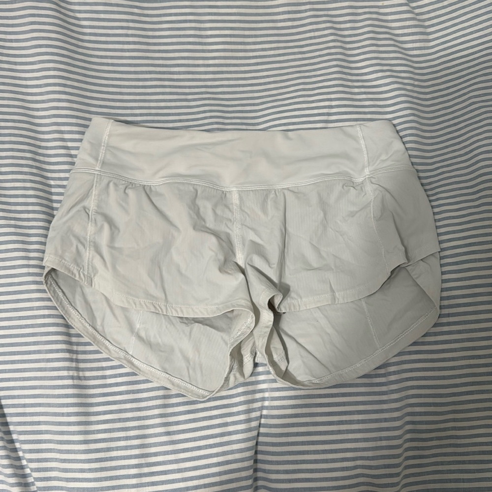 lululemon speed up low-rise lined shorts 2.5